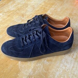 *lightly worn* Beckett Simonon Men's Navy Suede Sneakers (size 10)